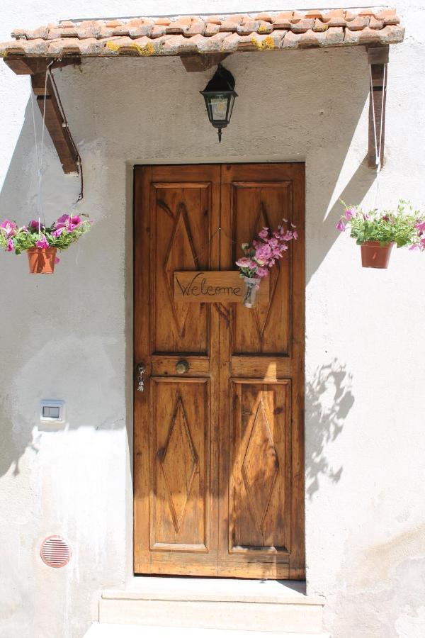 B&B Paradiso Gubbio Exterior photo